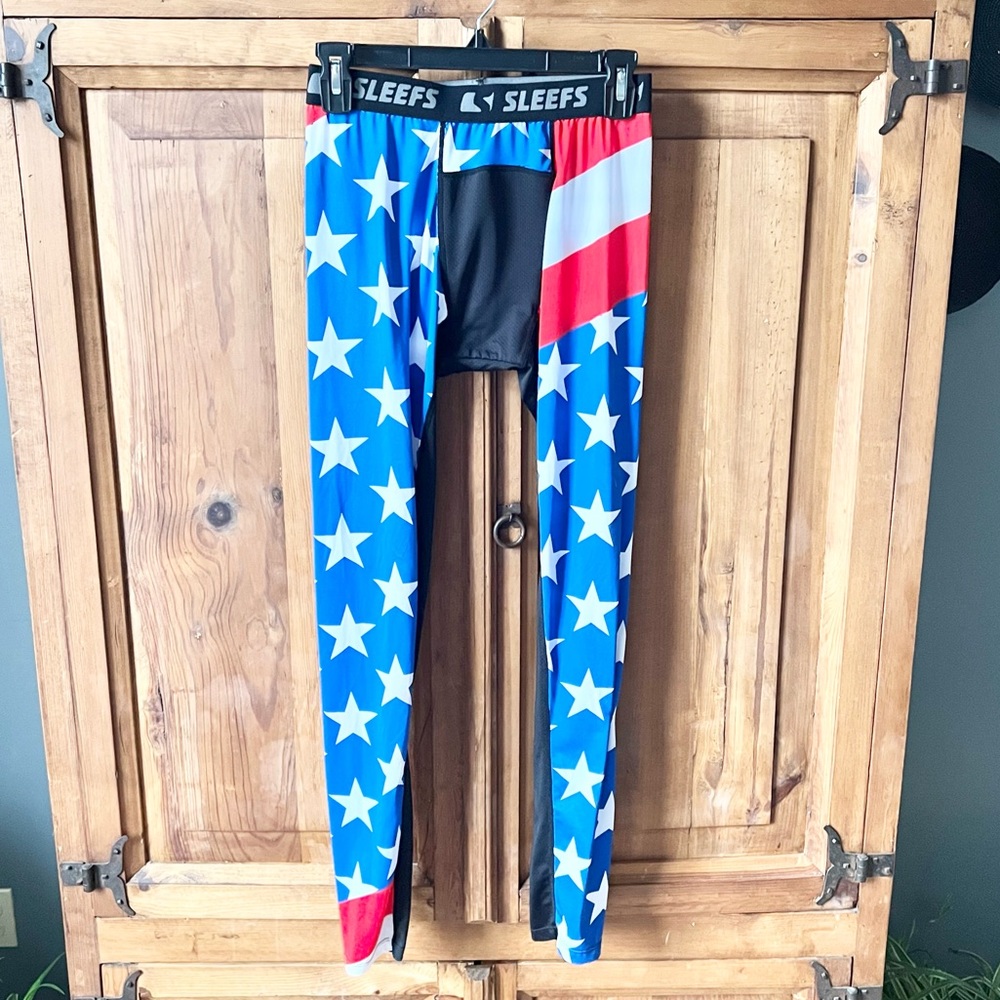 SLEEFS Men’s USA America Flag Performance Wear Leggings Size Large